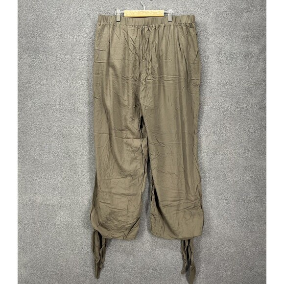 BLOOMCHIC Pants plus 2X 18 20 Green knotted split hem solid pockets pull on - Picture 13 of 16